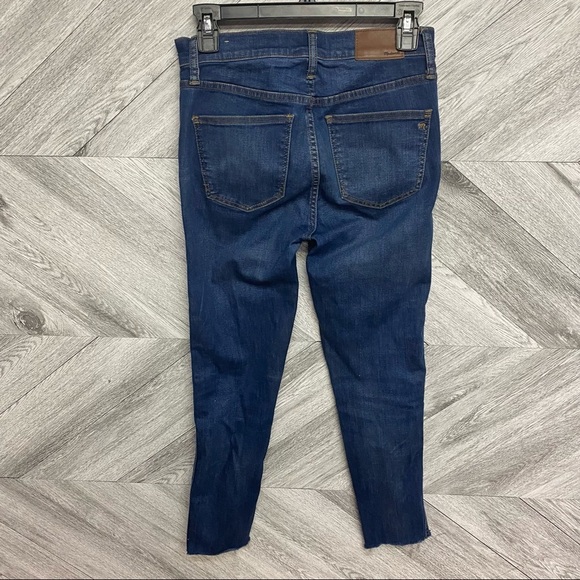 Madewell | 9”High Rise Skinny Jeans Patty Wash Size 26 Raw Hem Jeans - Picture 6 of 10